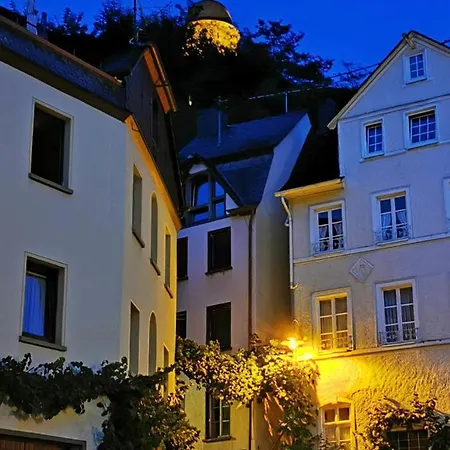 Zeller Kehr - Aussergewohnliches Haus Mit Toller Aussicht Zell an der Mosel